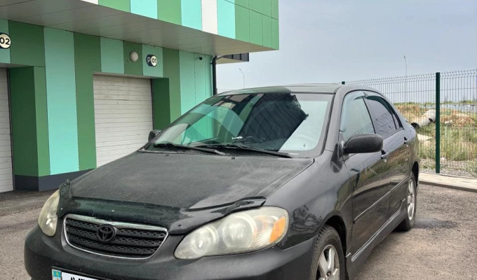 Toyota Corolla 2005 года