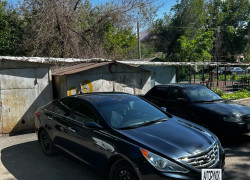Hyundai Sonata 2013 года