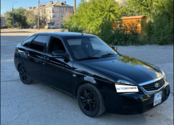 ВАЗ (Lada) Priora 2013 года
