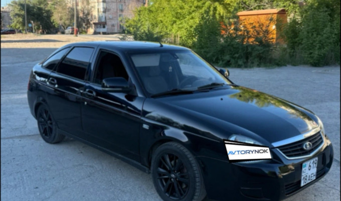 ВАЗ (Lada) Priora 2013 года