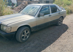 Mercedes-Benz 190 1990 года