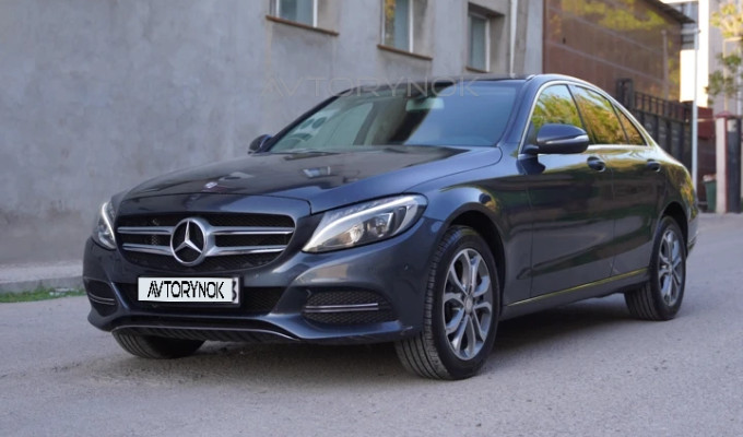 Mercedes-Benz C-Класс 2014 года