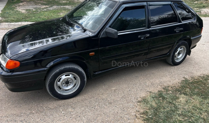 ВАЗ (Lada) 2114 2013 года