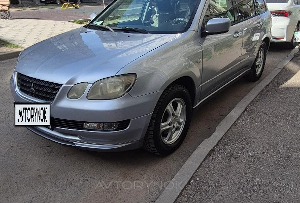 Mitsubishi Airtrek 2002 года