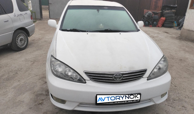 Toyota Camry 2005 года