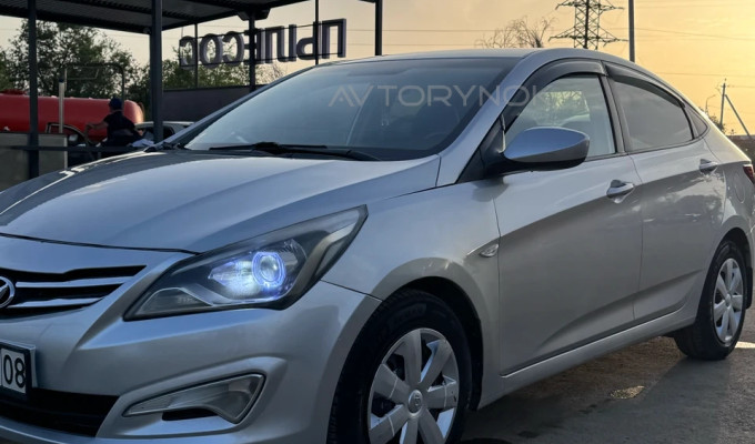 Hyundai Accent 2014 года