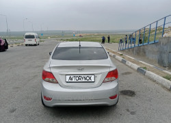 Hyundai Accent 2011 года
