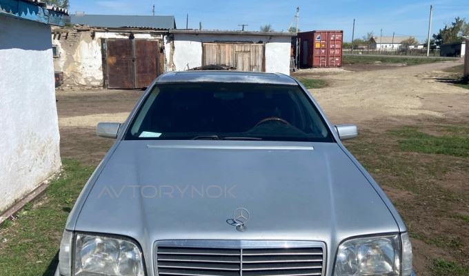 Mercedes-Benz S-Класс 1997 года
