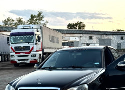 Mercedes-Benz S-Класс 2001 года
