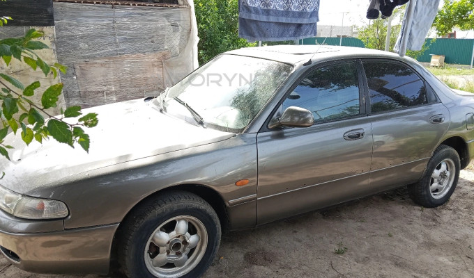 Mazda Cronos 1994 года
