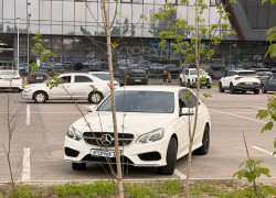 Mercedes-Benz E-Класс 2013 года