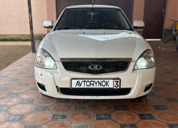 ВАЗ (Lada) Priora 2014 года