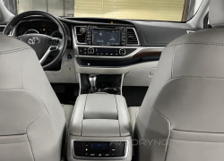 Toyota Highlander 2016 года