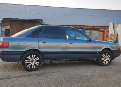Audi 80 1990 года