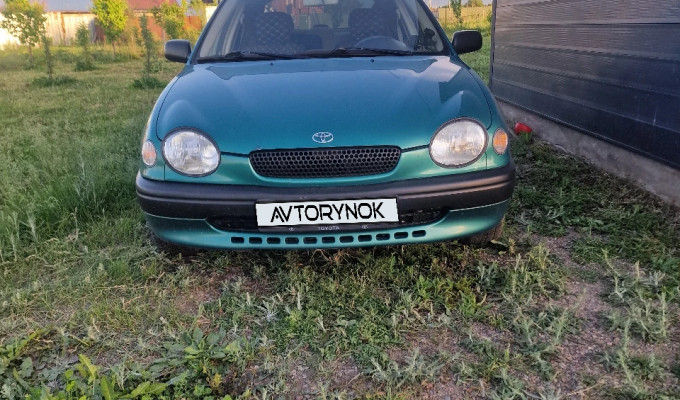Toyota Corolla 1998 года