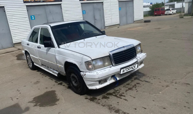 Mercedes-Benz 190 1982 года