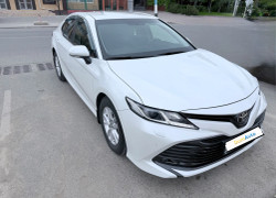 Toyota Camry 2019 года