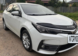 Toyota Corolla 2017 года