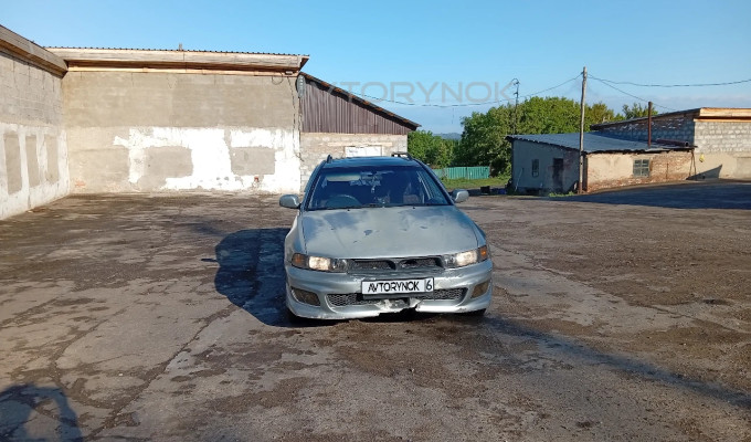 Mitsubishi Legnum 1997 года
