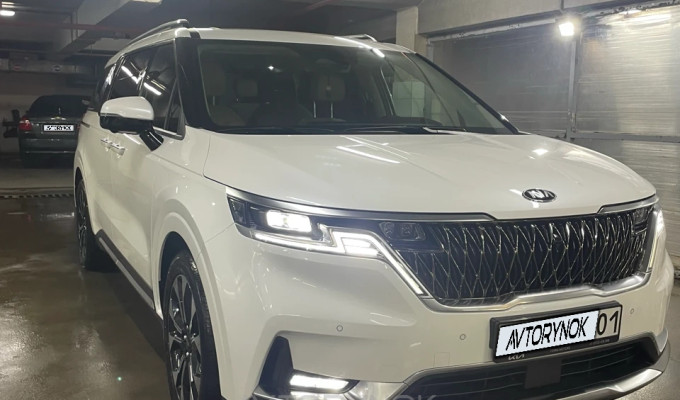 Kia Carnival 2022 года