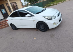 Hyundai Accent 2012 года