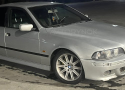 BMW 5 серия 2003 года