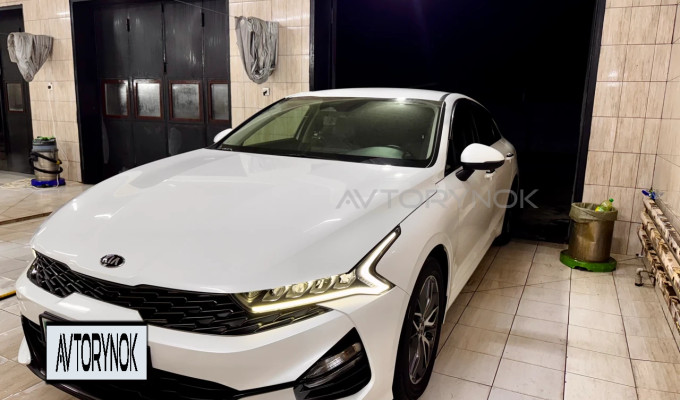 Kia K5 2020 года