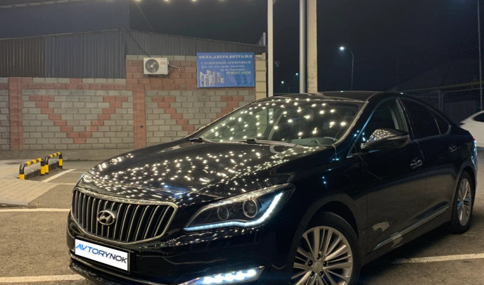 Hyundai Aslan 2015 года
