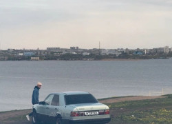 Mercedes-Benz E-Класс 1993 года