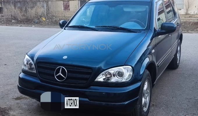 Mercedes-Benz ML-Класс 1999 года