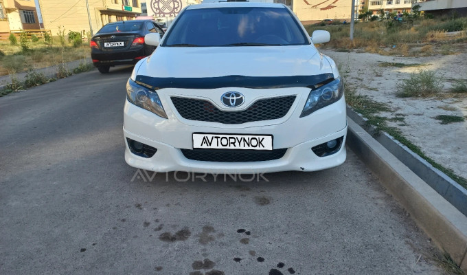 Toyota Camry 2009 года