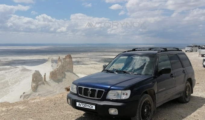 Subaru Forester 2000 года