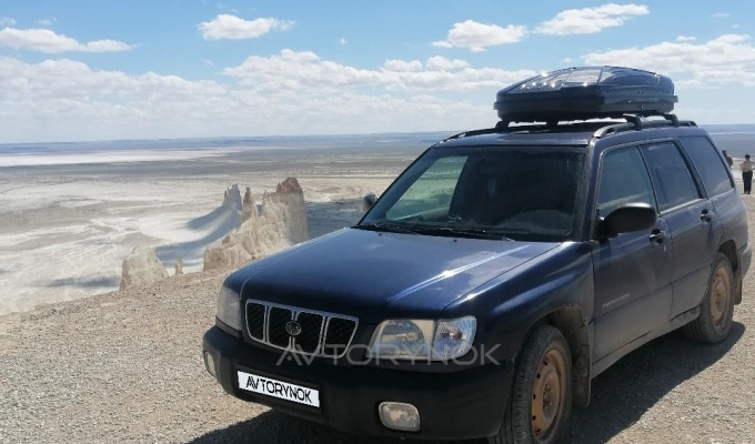 Subaru Forester 2000 года
