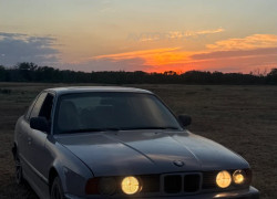 BMW 5 серия 1993 года