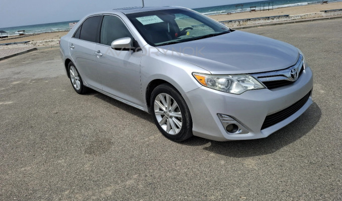 Toyota Camry 2012 года