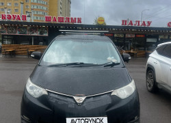 Toyota Estima 2007 года
