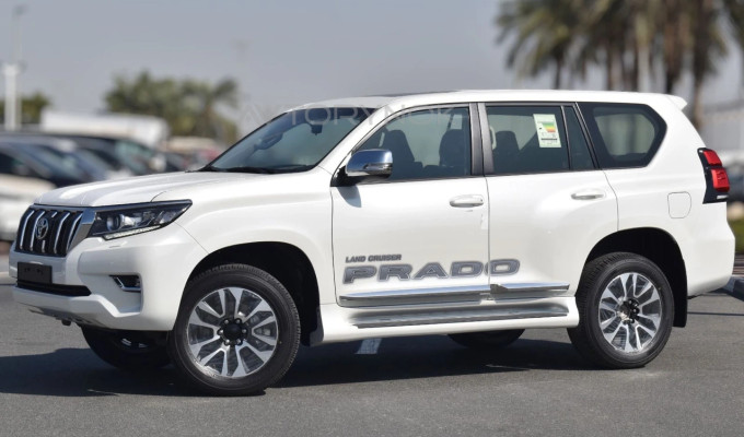 Toyota Land Cruiser Prado 2023 года