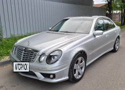 Mercedes-Benz E-Класс 2003 года