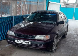 Toyota Carina E 1993 года