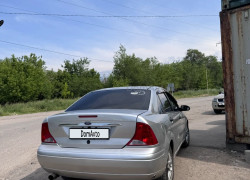 Ford Focus 2003 года