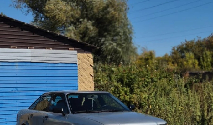 Audi 80 1992 года