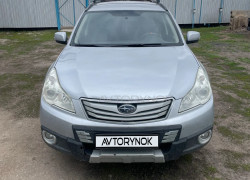 Subaru Outback 2012 года