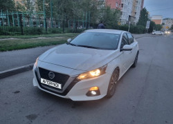 Nissan Altima 2020 года