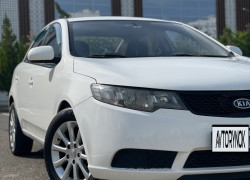Kia Cerato 2011 года