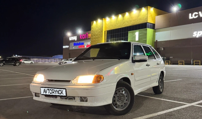 ВАЗ (Lada) 2114 2013 года