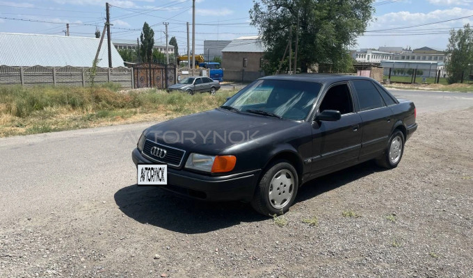 Audi 100 1992 года