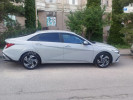 Hyundai Elantra 2023 года