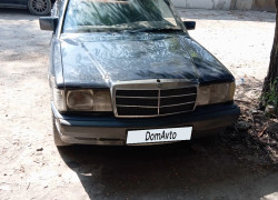 Mercedes-Benz 190 1990 года