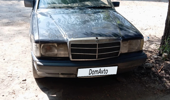 Mercedes-Benz 190 1990 года