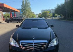 Mercedes-Benz S-Класс 2007 года